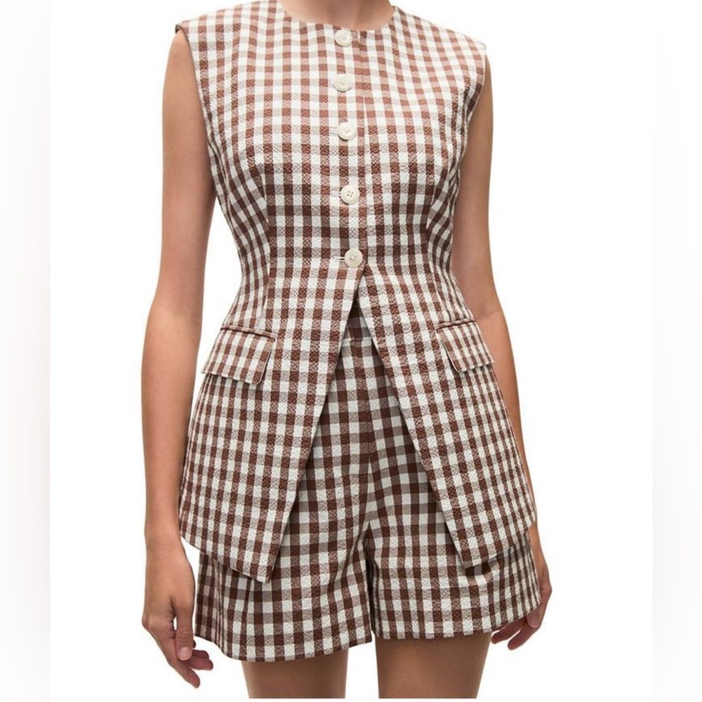 Lois Vest